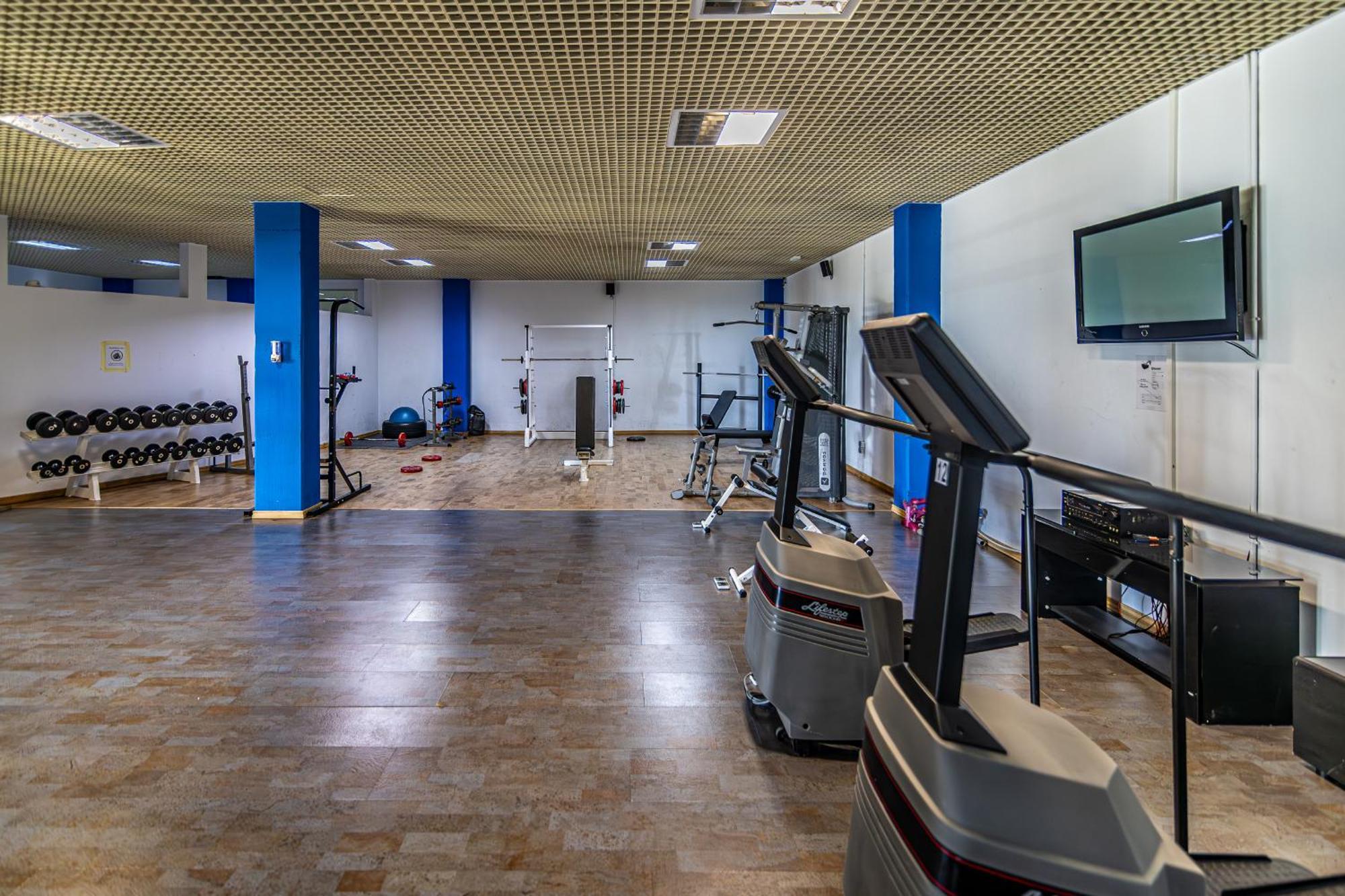 אסטפונה Rentitspain Apartamento Charming Gym, Jacuzzi Y Balcon מראה חיצוני תמונה